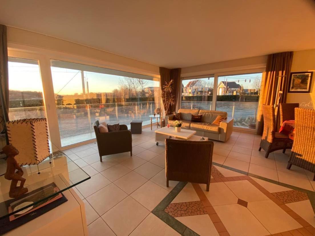 Seadream - Modern, Sunny With Big Terraces & Open View - Very Close To Sea, Beach, Shops, Restaurants & Beach Bars Nieuwpoort Exterior photo