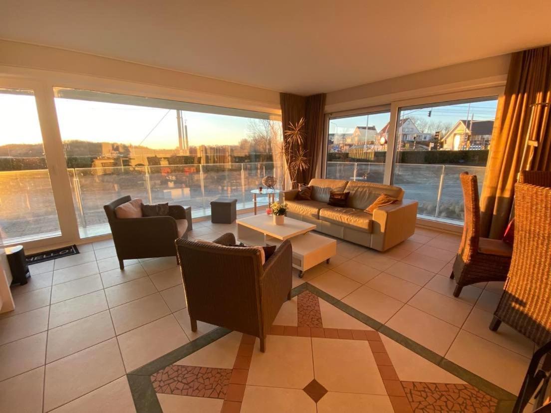 Seadream - Modern, Sunny With Big Terraces & Open View - Very Close To Sea, Beach, Shops, Restaurants & Beach Bars Nieuwpoort Exterior photo