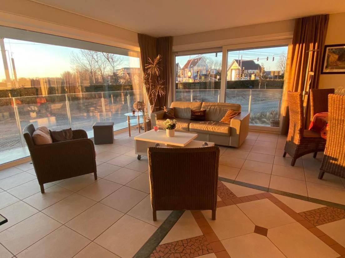 Seadream - Modern, Sunny With Big Terraces & Open View - Very Close To Sea, Beach, Shops, Restaurants & Beach Bars Nieuwpoort Exterior photo